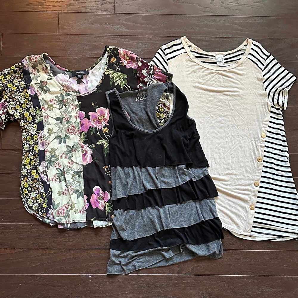 Floral and Striped Women's Tops Set